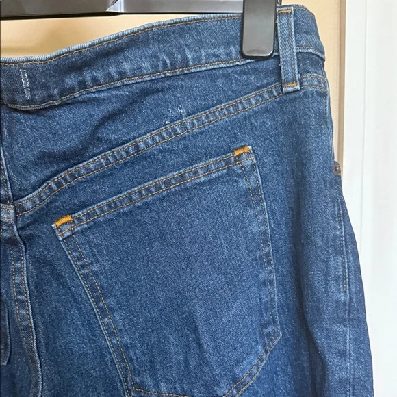 Abercrombie & Fitch Women's '90s Straight Ultra High Rise Blue Jeans - Picture 5 of 8